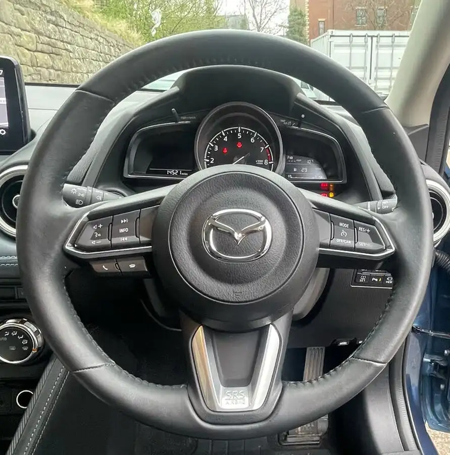 2022-mazda-mazda2-15-e-skyactiv-g-gt-sport-tech-big-13