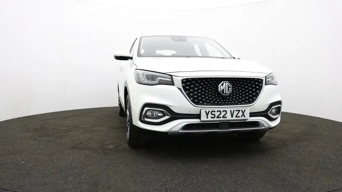 2022-mg-hs-15t-gdi-exclusive-162ps-dct-big-43