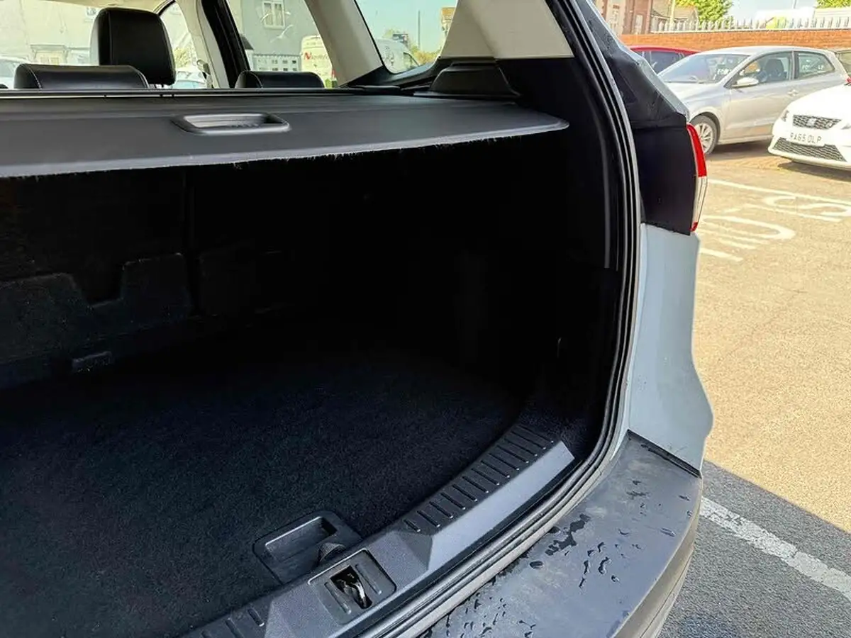 2014-ford-kuga-20tdci-titanium-140ps-big-25