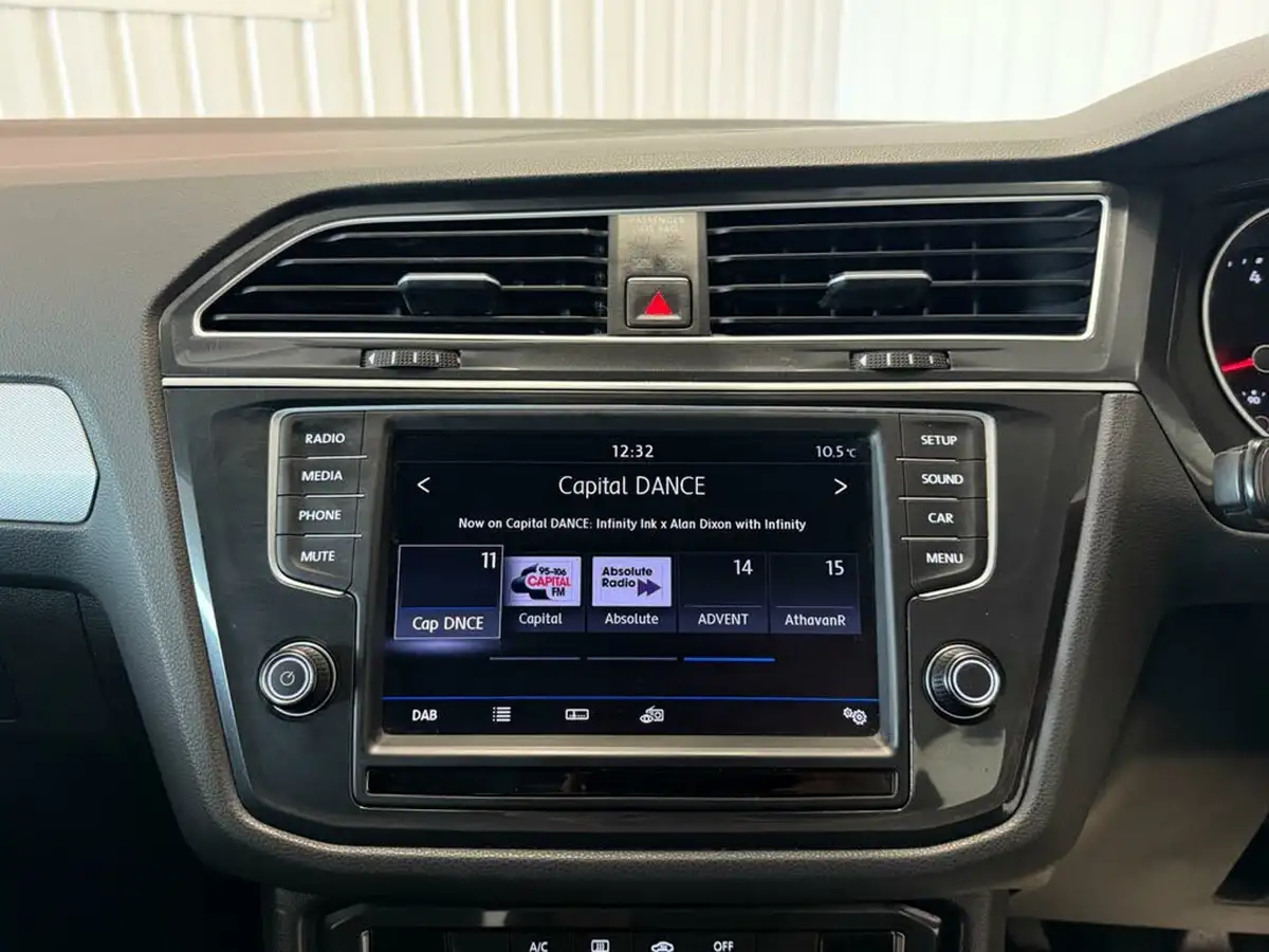 2017-volkswagen-tiguan-14-tsi-s-150ps-actss-big-27