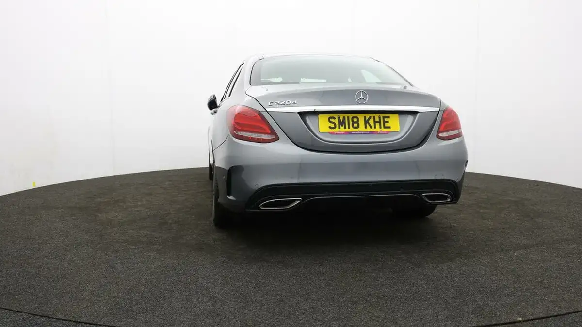 2018-mercedes-benz-c-class-21d-c220d-amg-line-ss-saloon-4d-9g-tronic-plus-big-73
