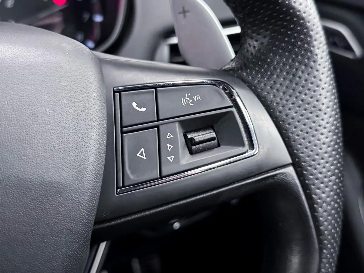 2019-maserati-levante-30-gransport-nerissimo-pack-ss-big-53
