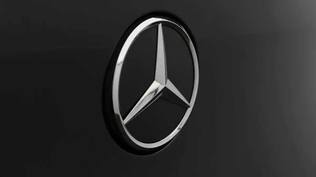 2020-mercedes-benz-eqc-e-eqc-400-amg-line-big-19