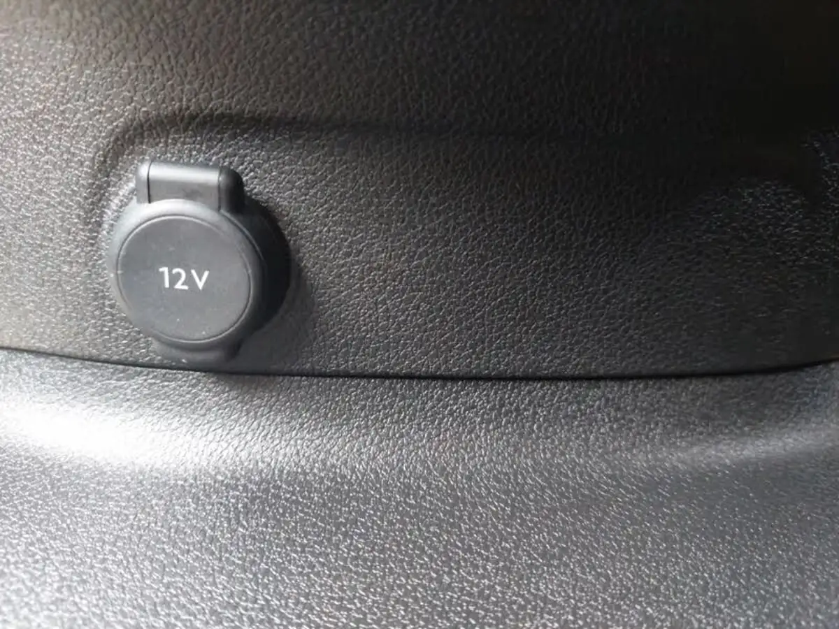 2024-peugeot-partner-15-bluehdi-professional-100pseu6d-big-13