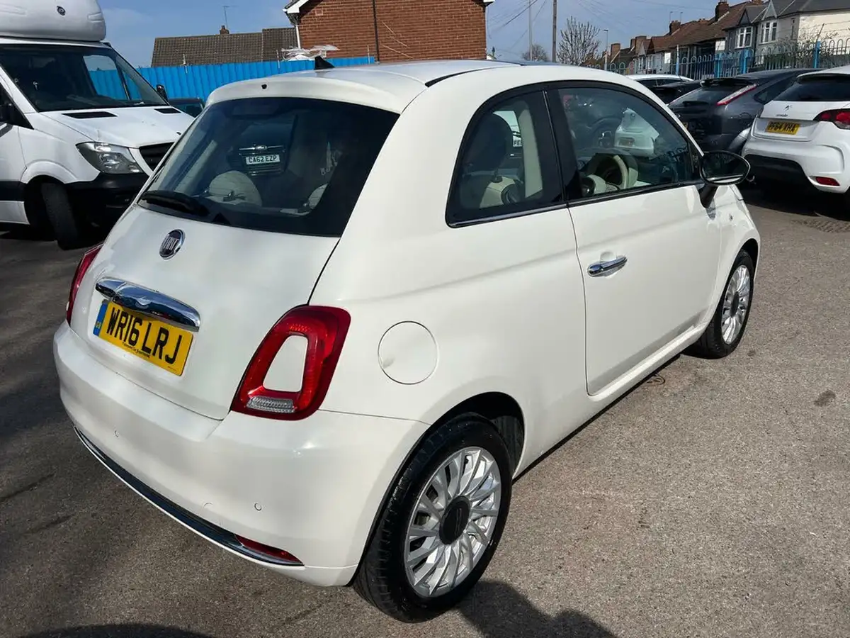 2016-fiat-500-12-lounge-big-2