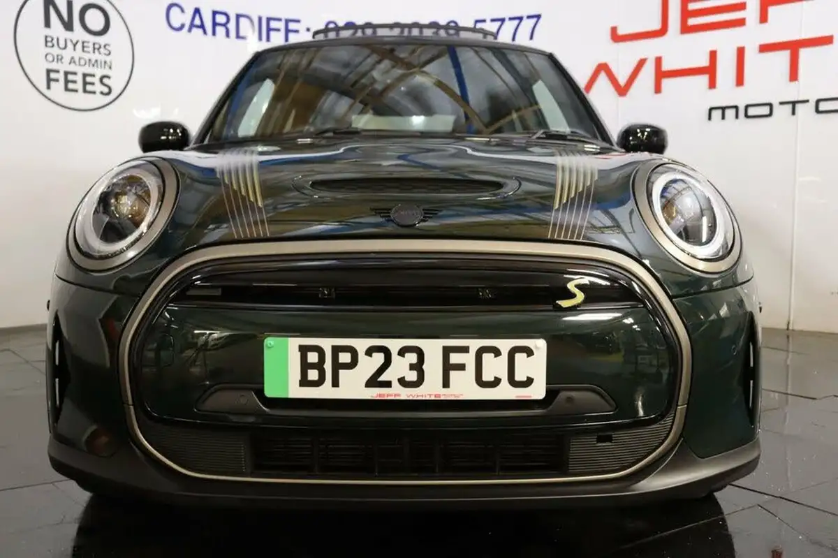 2023-mini-cooper-e-cooper-s-resolute-edition-big-9