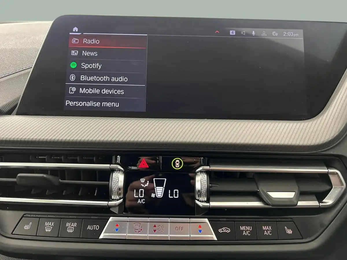 2022-bmw-1-series-15-118i-m-sport-lcp-big-24