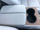 2020-tesla-model-s-e-long-range-small-21