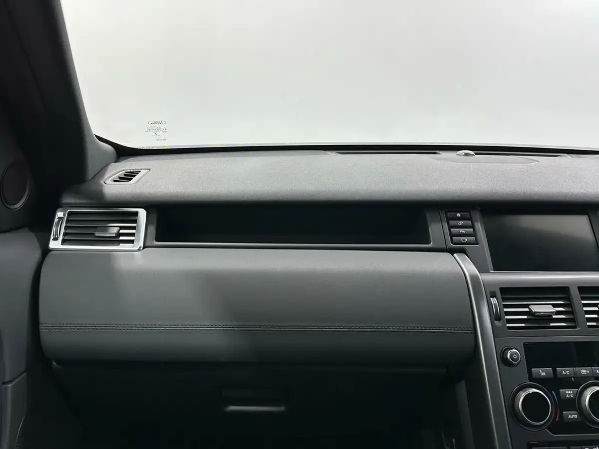 2019-land-rover-discovery-sport-20td4-landmark-big-25