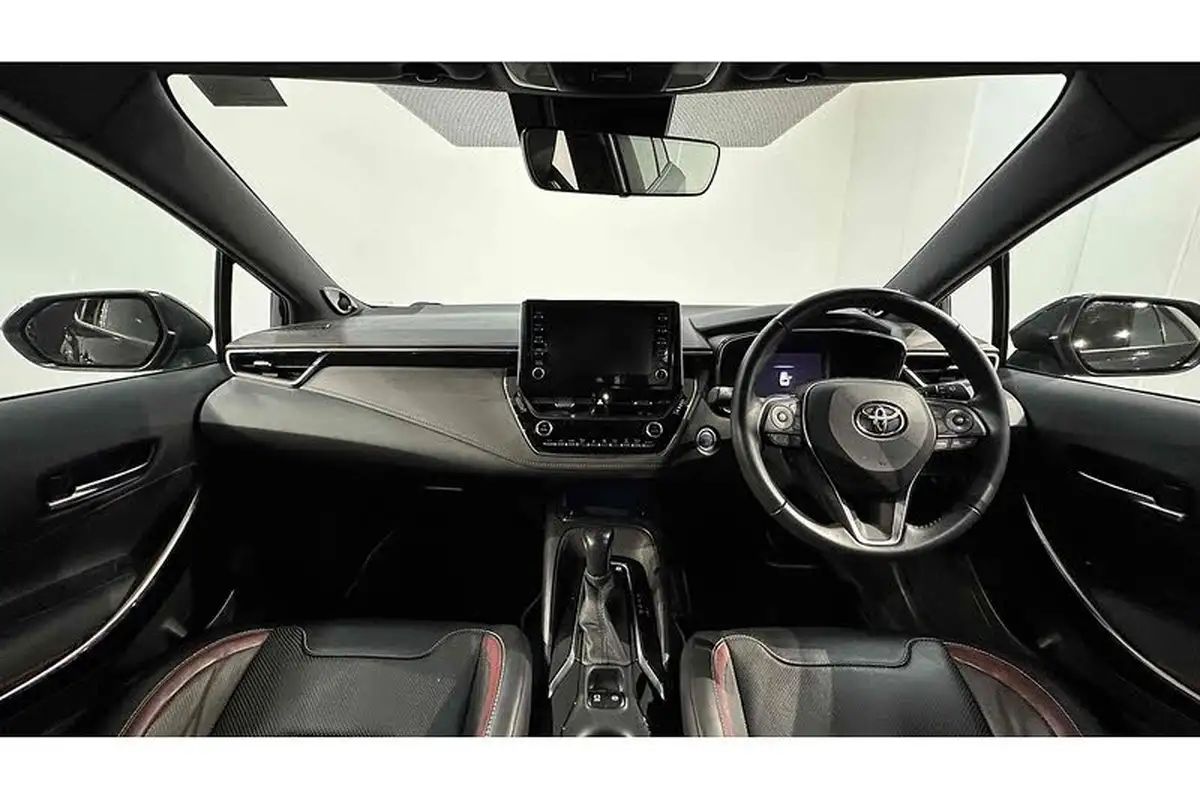 2021-toyota-corolla-20-vvt-i-excel-18in-alloy-wheelstrk-touring-sports-big-1