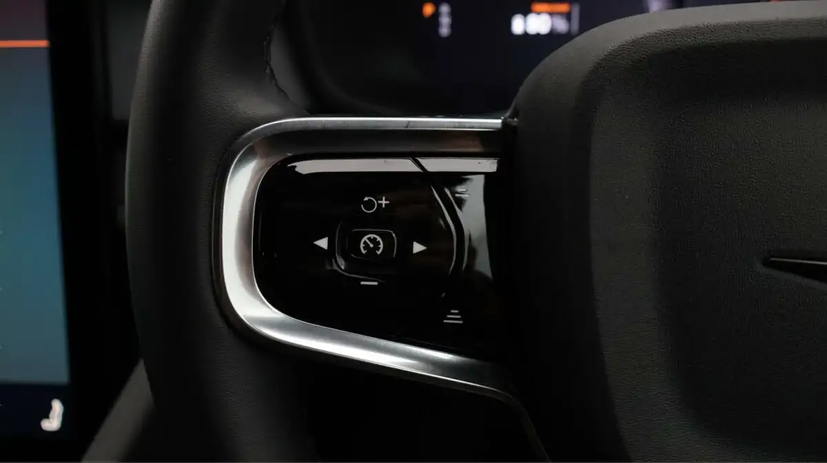 2023-polestar-polestar-2-e-ps2-165kw-standard-single-hatchback-big-22
