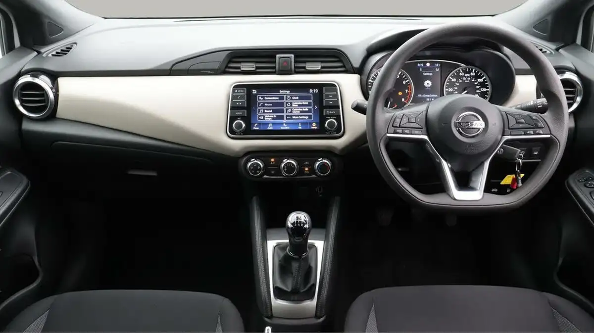 2020-nissan-micra-10-ig-t-acenta-100ps-big-13
