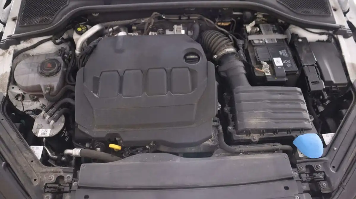 2023-skoda-octavia-20tdi-se-technology-116ps-estate-big-18