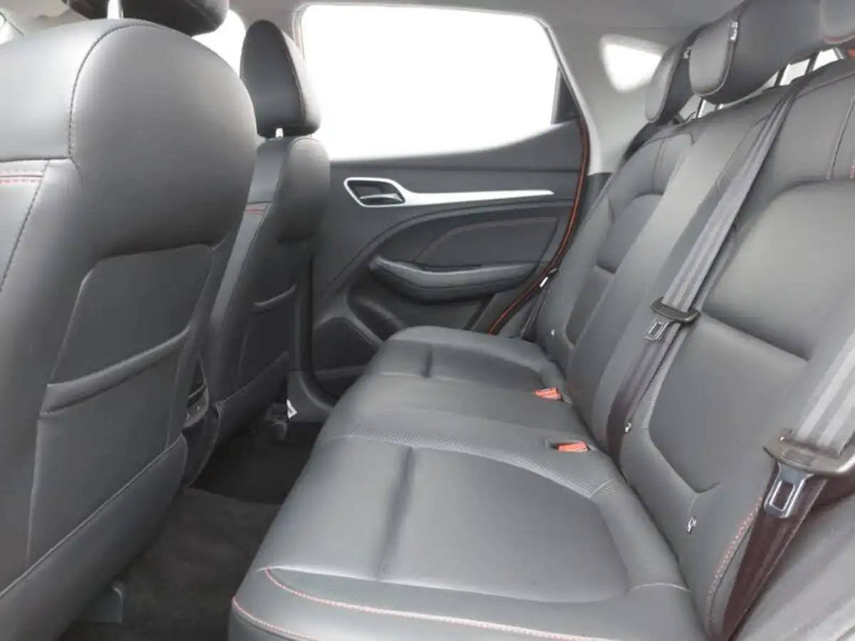 2021-mg-zs-suv-15-vti-tech-exclusive-big-5