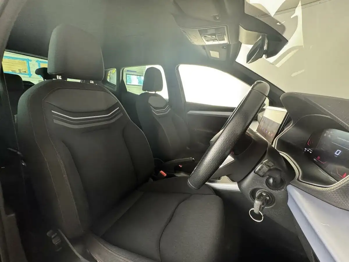 2023-seat-arona-10-tsi-fr-big-18