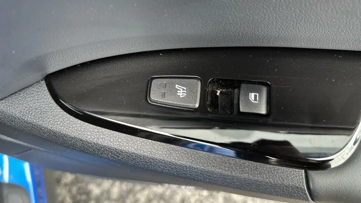 2023-kia-sportage-16-t-gdi-4-226bhp-hev-auto-big-33
