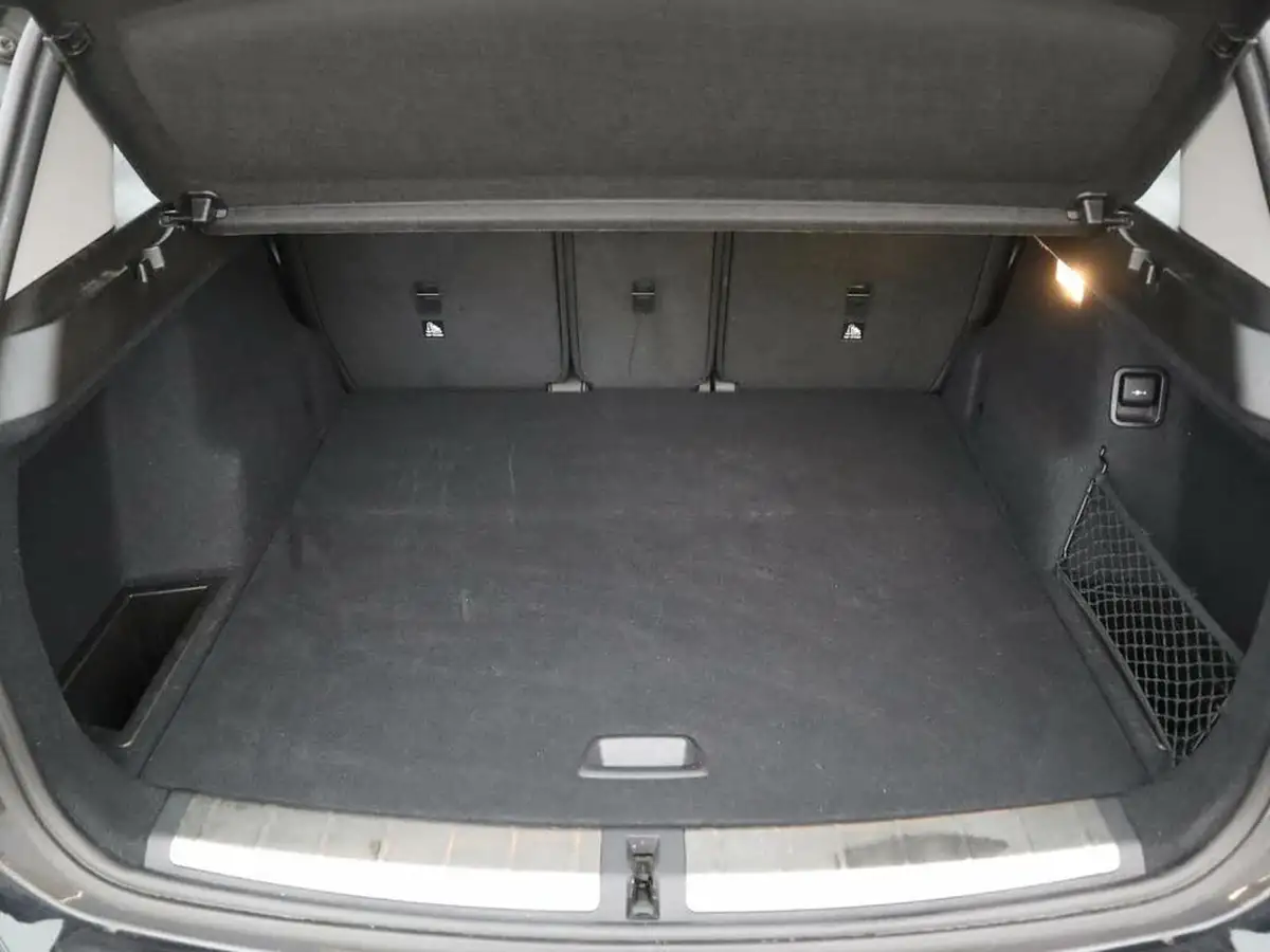 2021-bmw-x1-15-sdrive18i-sport-big-6