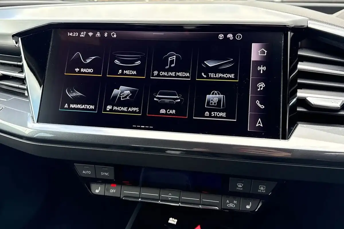2024-audi-q4-e-tron-45e-s-line-sportback-auto-big-24