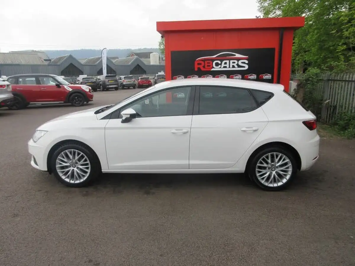 2018-seat-leon-12-tsi-se-dynamic-technology-hatchback-big-3