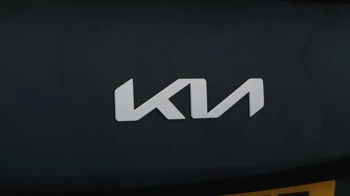 2022-kia-xceed-16-gdi-3-big-21