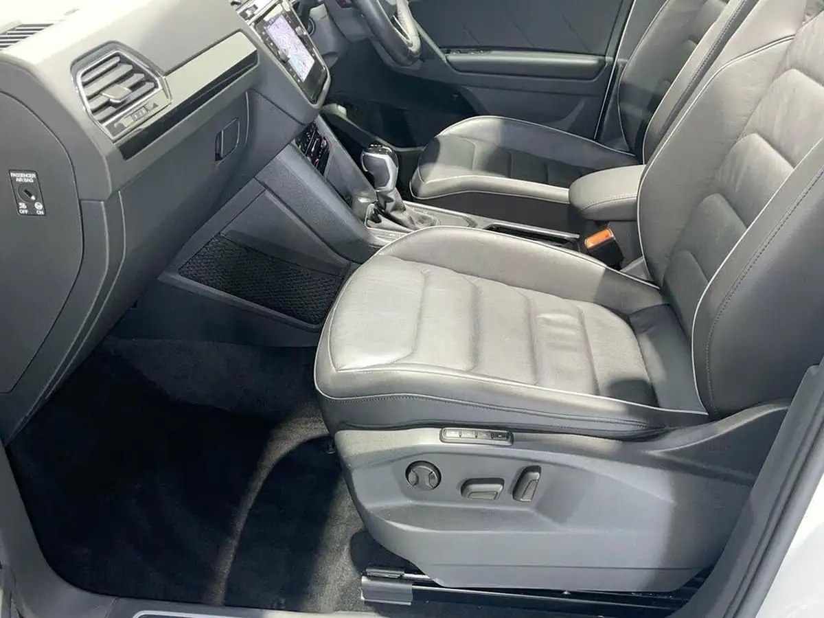 2022-volkswagen-tiguan-15-tsi-elegance-big-16