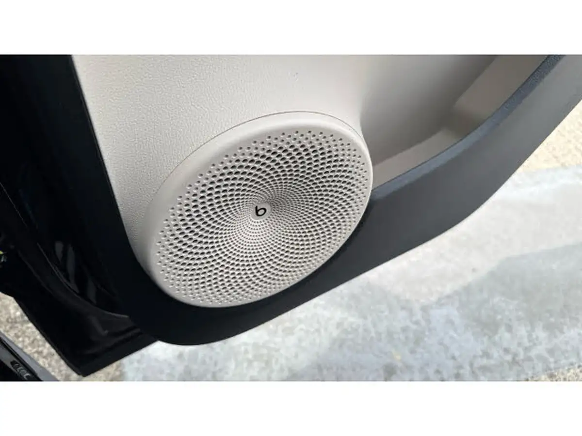 2024-smart-1-e-premium-big-26