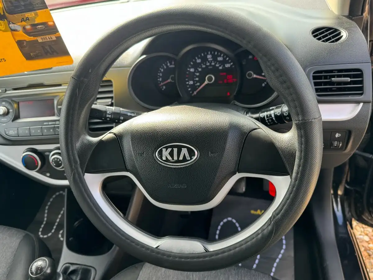 2014-kia-picanto-10-picanto-1-5d-big-24