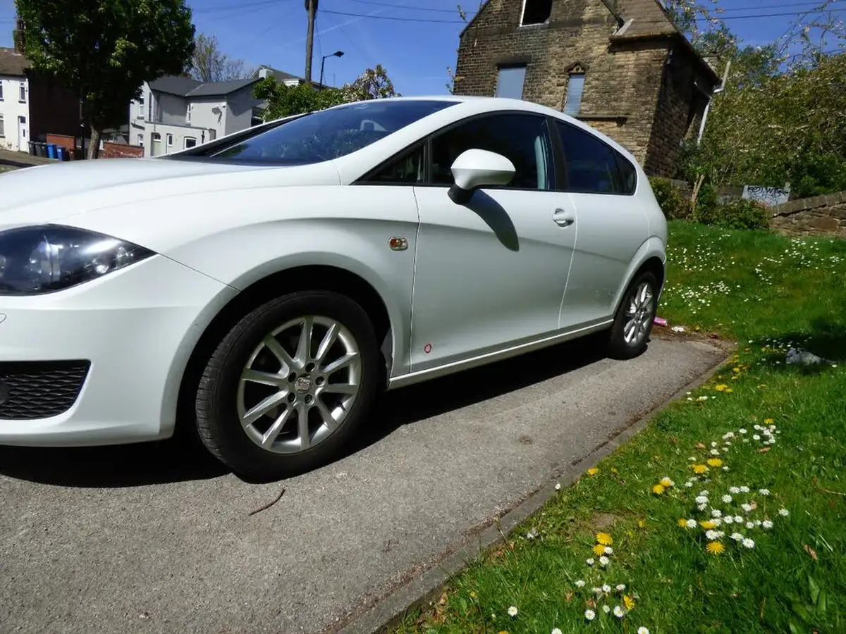 2012-seat-leon-16td-se-copa-cr-105-dsg-big-3