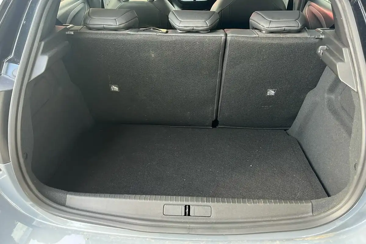 2024-vauxhall-corsa-e-ultimate-electric-156ps-51kwh-long-range-big-11