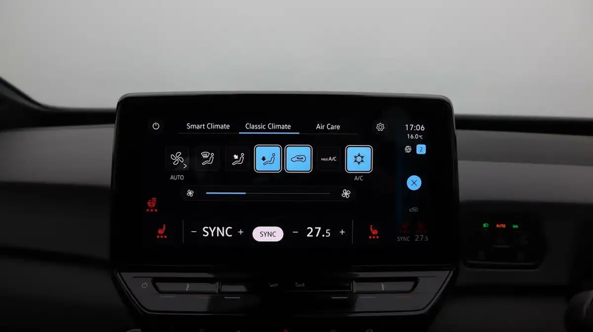 2021-volkswagen-id3-e-life-204ps-58kwh-pro-performance-big-12