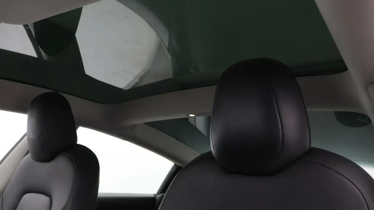 2021-tesla-model-3-e-long-range-4x4-big-22