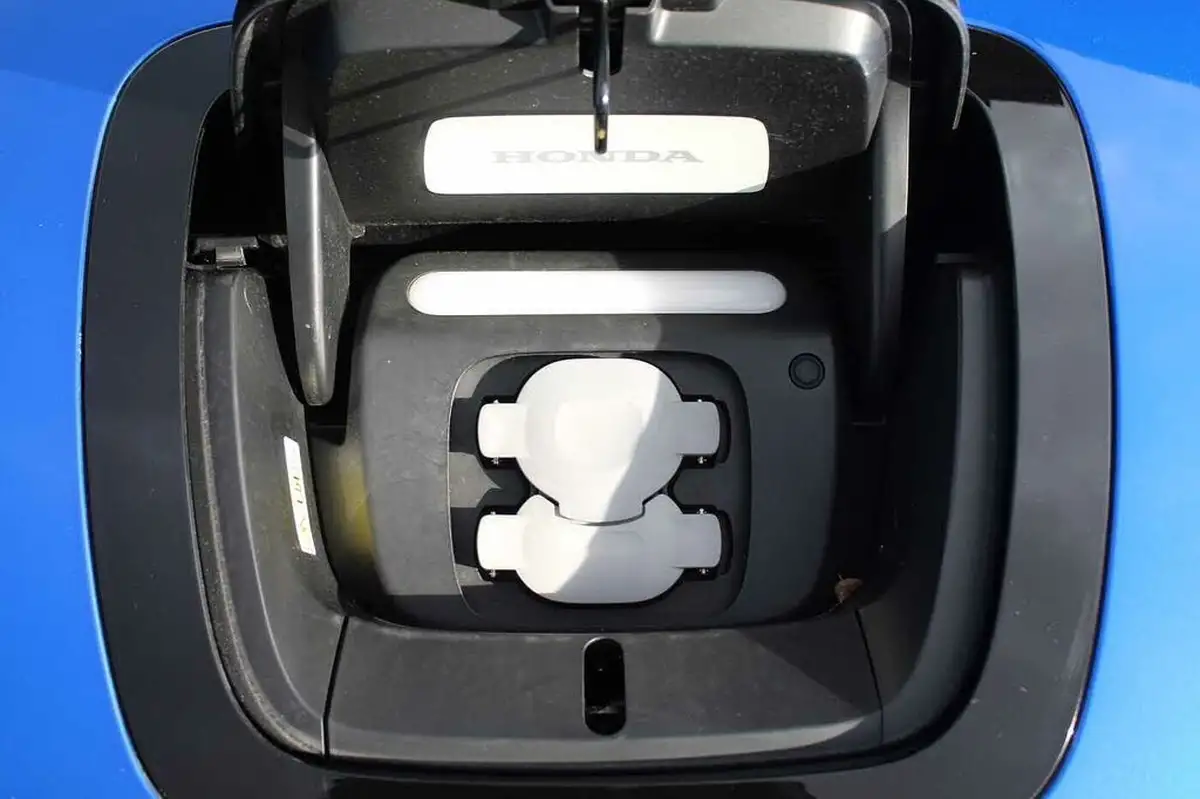 2020-honda-honda-e-e-advance-16in-big-17