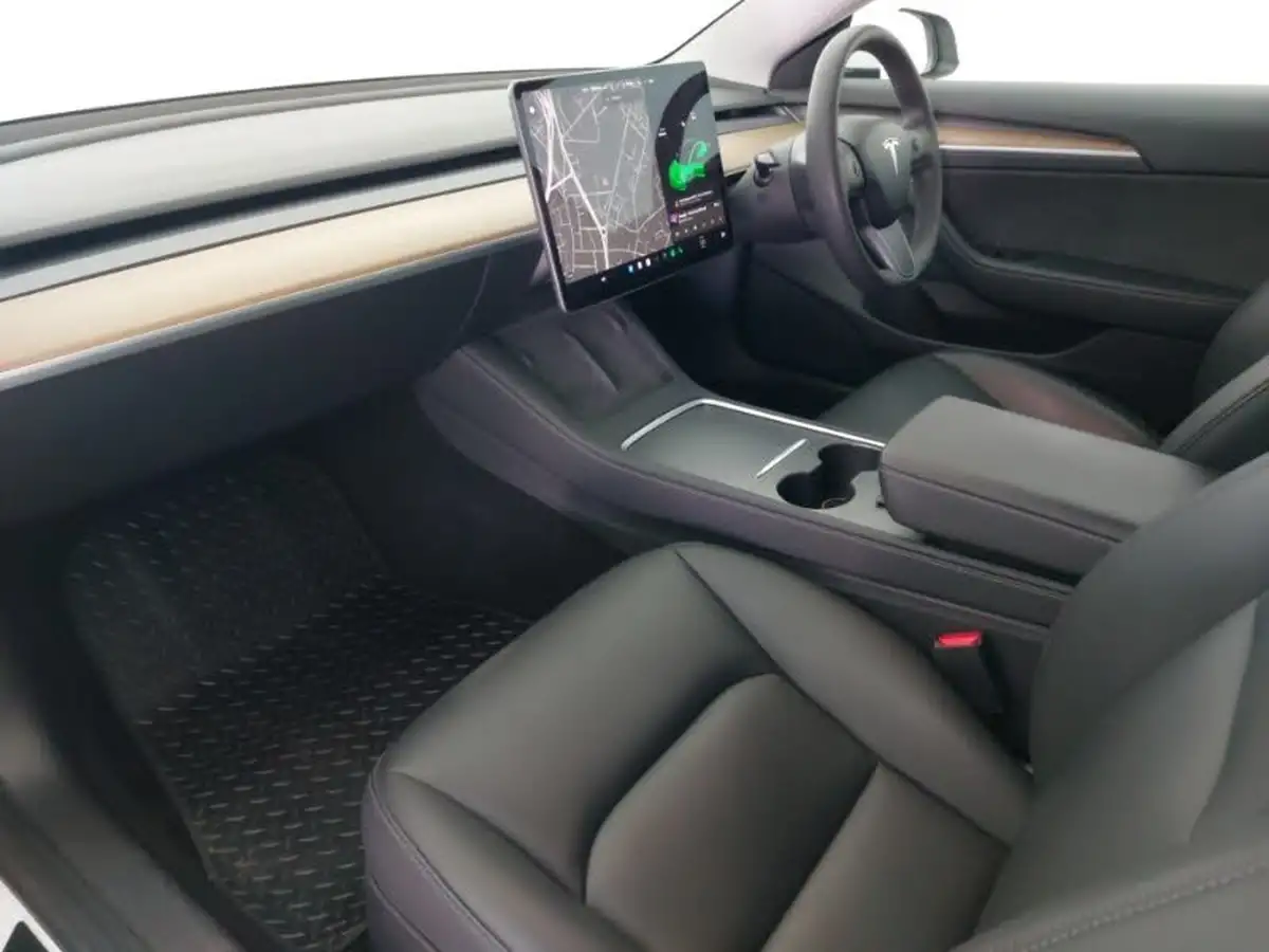 2021-tesla-model-3-e-long-range-4x4-big-4