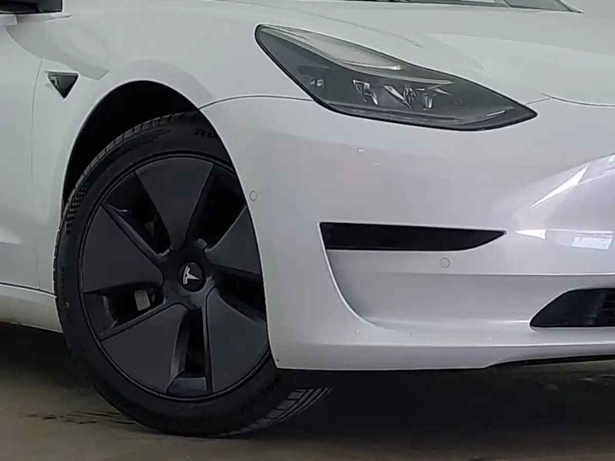 2021-tesla-model-3-e-long-range-4x4-big-8