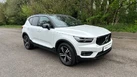 2020-volvo-xc40-15-t3-r-design-small-27