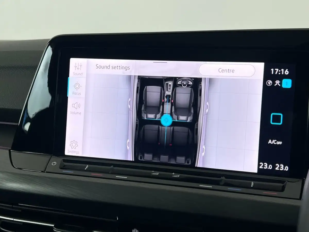 2020-volkswagen-golf-15-etsi-style-150ps-hatchback-big-30