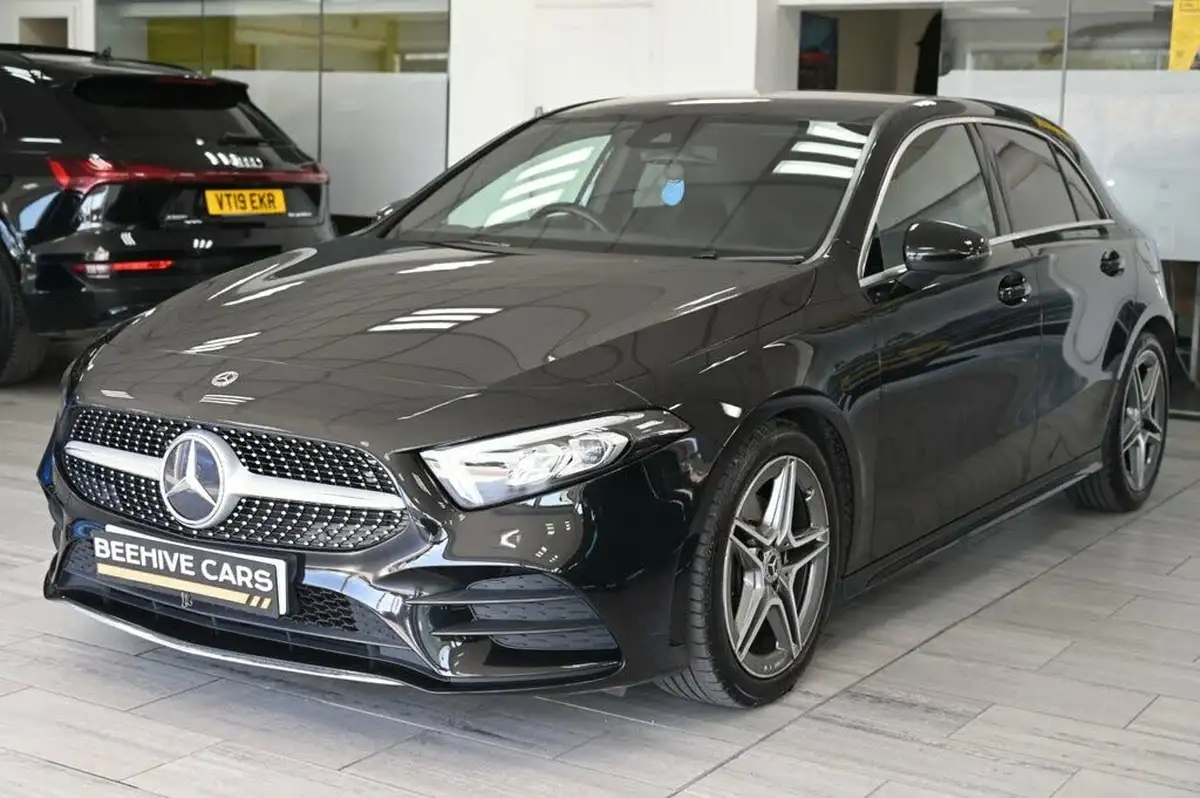 2019-mercedes-benz-a-class-13-a180-amg-line-hatchback-5d-big-4
