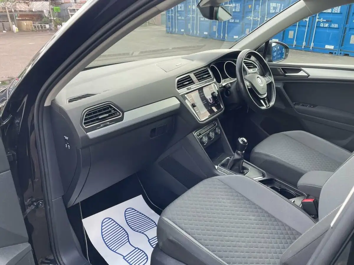 2018-volkswagen-tiguan-14-tsi-se-navigation-150ps-actss-big-15
