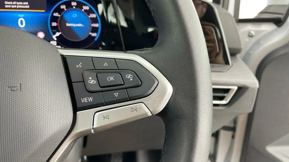 2024-volkswagen-golf-15-tsi-style-130ps-evo-hatchback-big-19