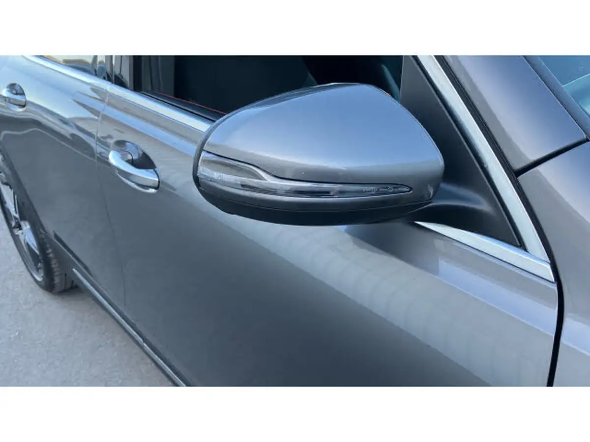 2021-mercedes-benz-glb-class-13-glb200-amg-line-premium-plus-7-8g-tronic-big-38