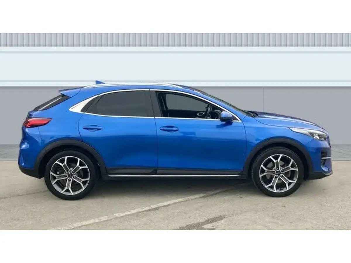 2022-kia-xceed-10-t-gdi-connect-big-4