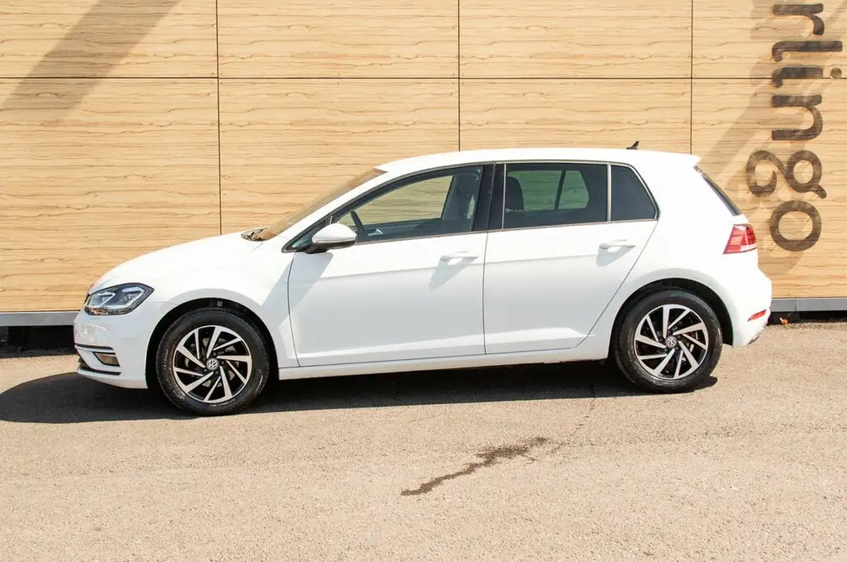 2020-volkswagen-golf-15-tsi-match-edition-150ps-hatchback-big-12