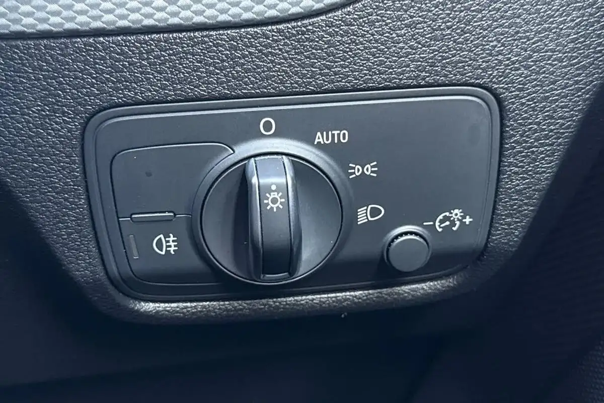 2024-audi-q2-15-35-tfsi-sport-s-tronic-big-51