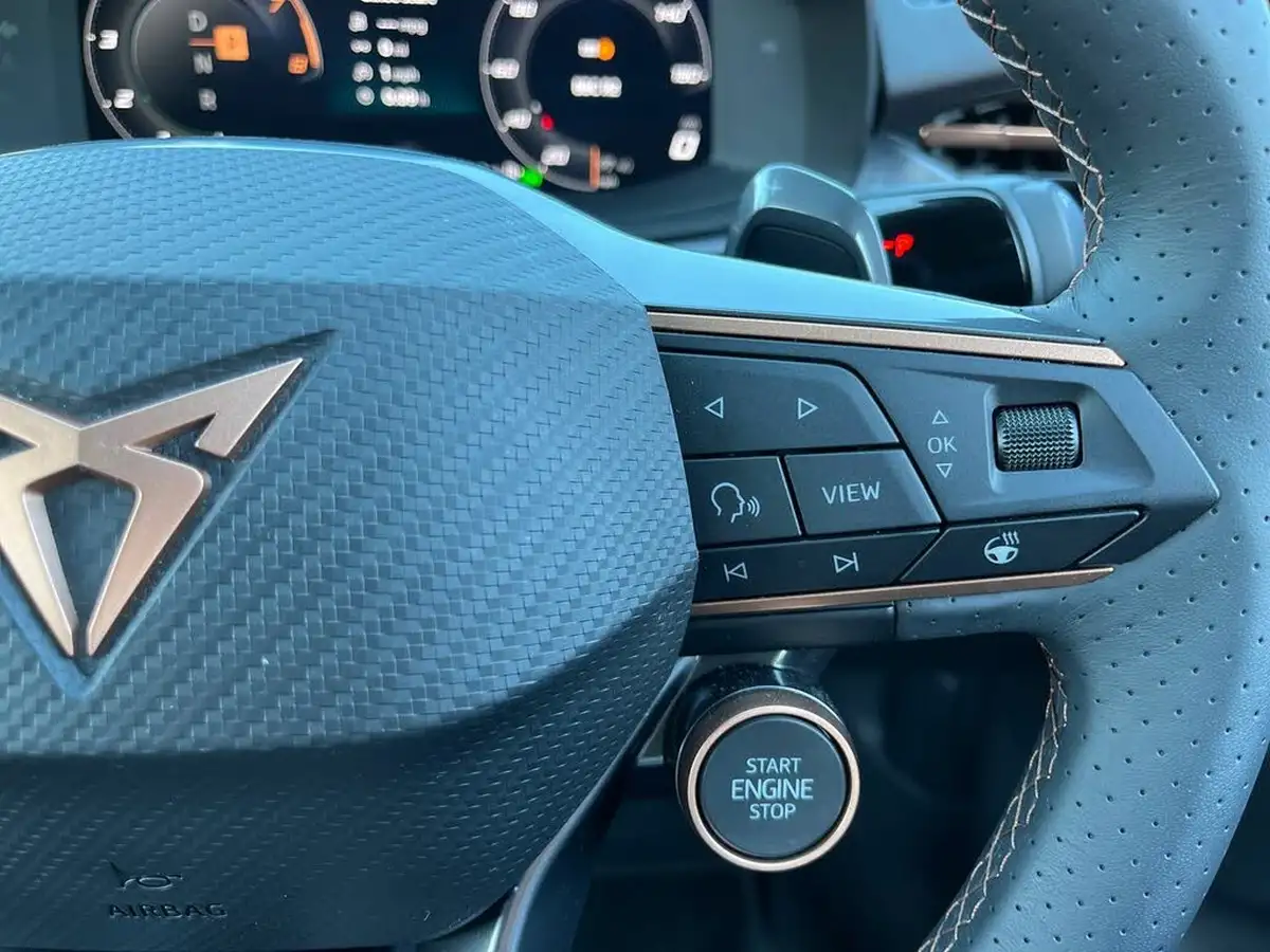 2025-cupra-terramar-15-e-hybrid-vz-first-edition-big-27