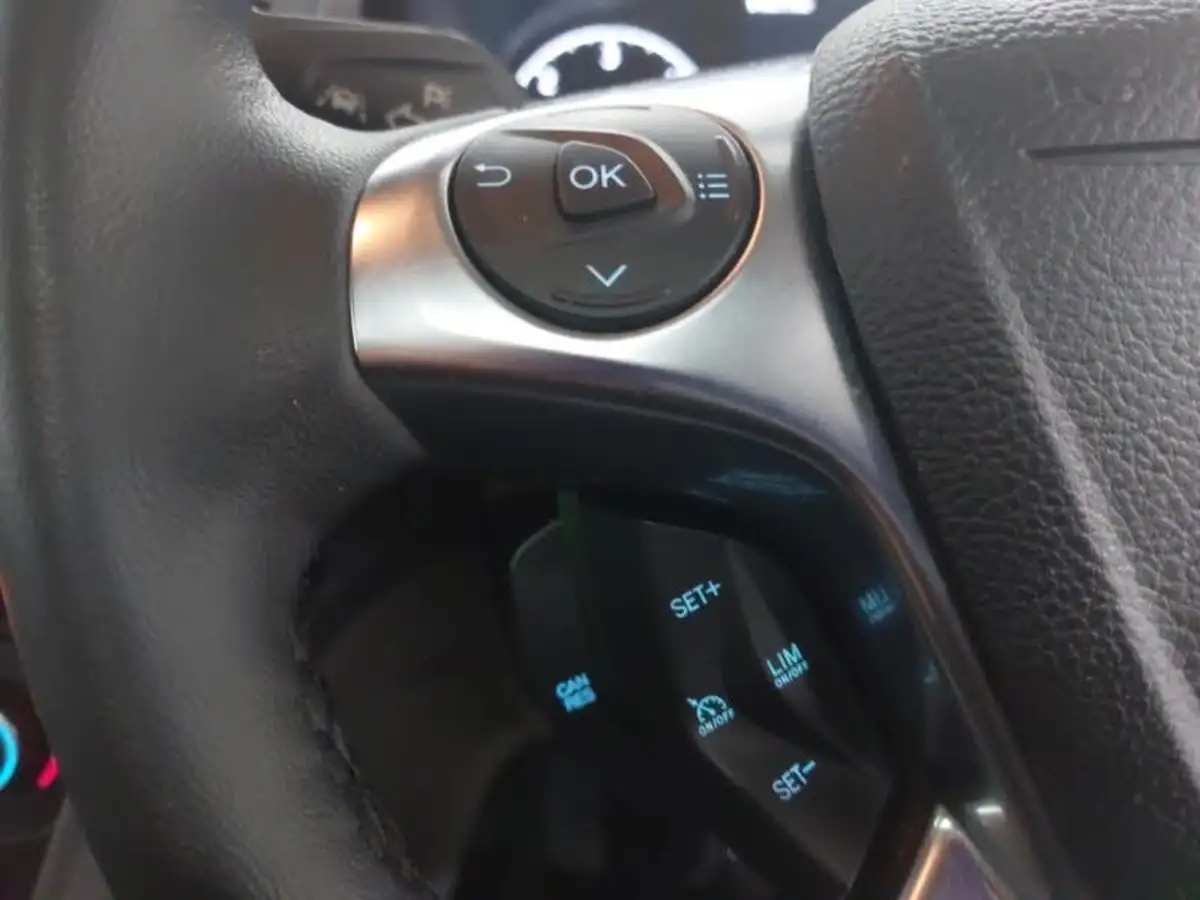 2022-ford-tourneo-connect-15-titanium-120ps-ecoblue-1499cc-powershift-big-11