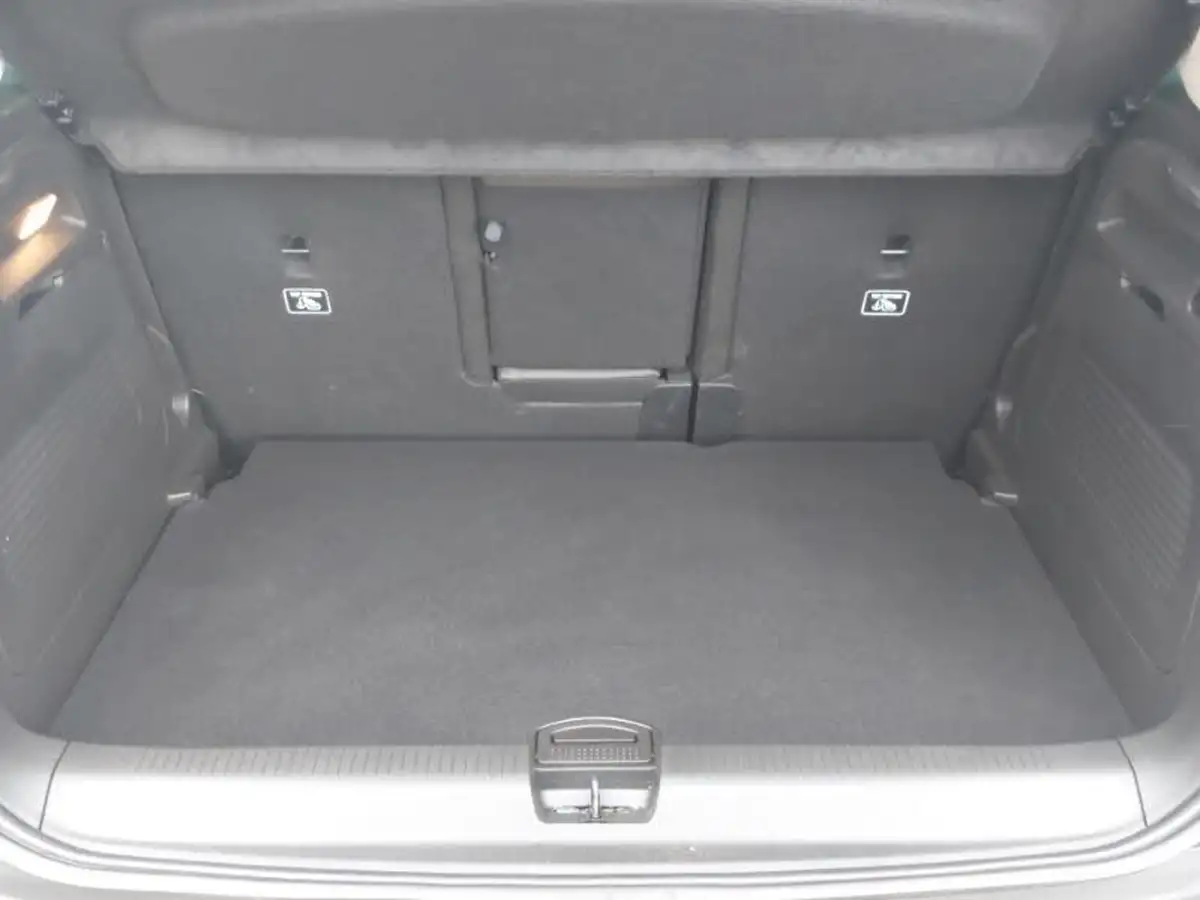 2024-vauxhall-crossland-12-ultimate-110ps-big-7