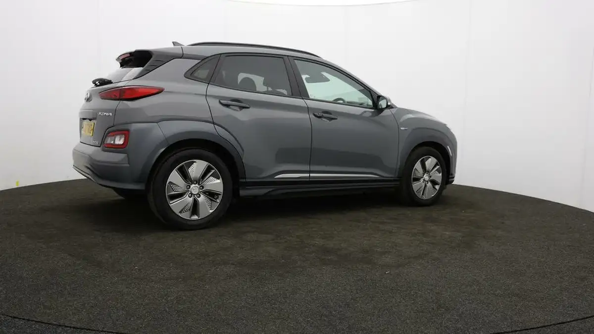 2020-hyundai-kona-e-premium-se-64kwh-105kw-obc-big-34