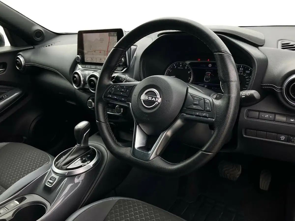 2023-nissan-juke-10-dig-t-n-connecta-dct-big-8