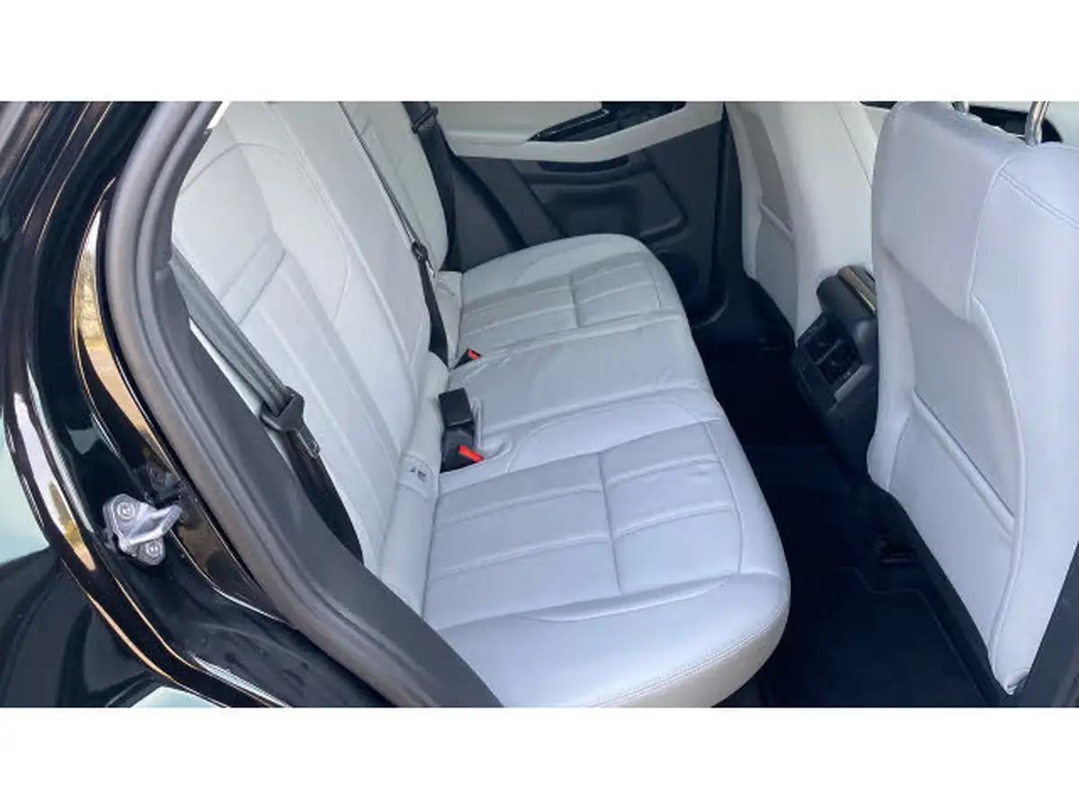 2024-land-rover-range-rover-evoque-15-p300e-s-big-28