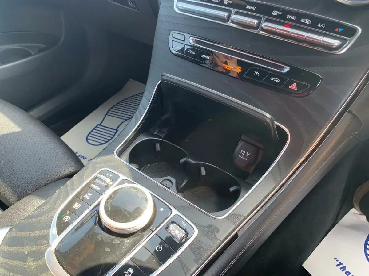 2017-mercedes-benz-glc-class-21d-glc250d-amg-line-ss-station-wagon-5d-big-18